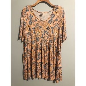 Agnes & Dora Women’s Floral Top